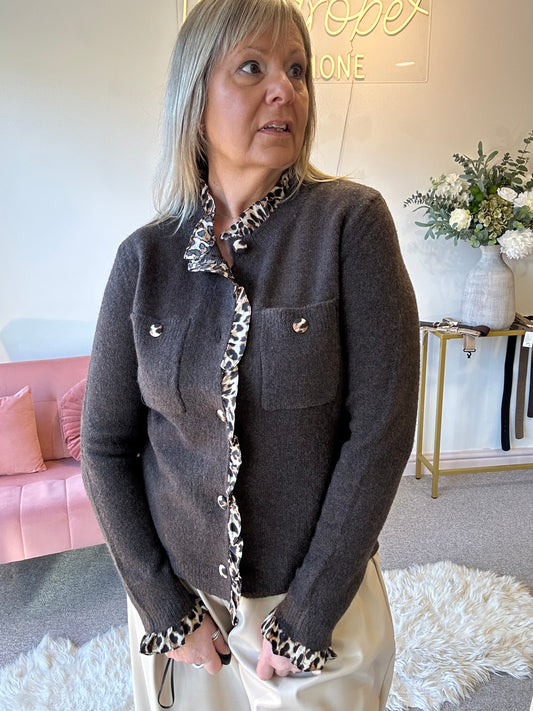 Frill Edge Leopard Buttoned Cardigan -  Brown