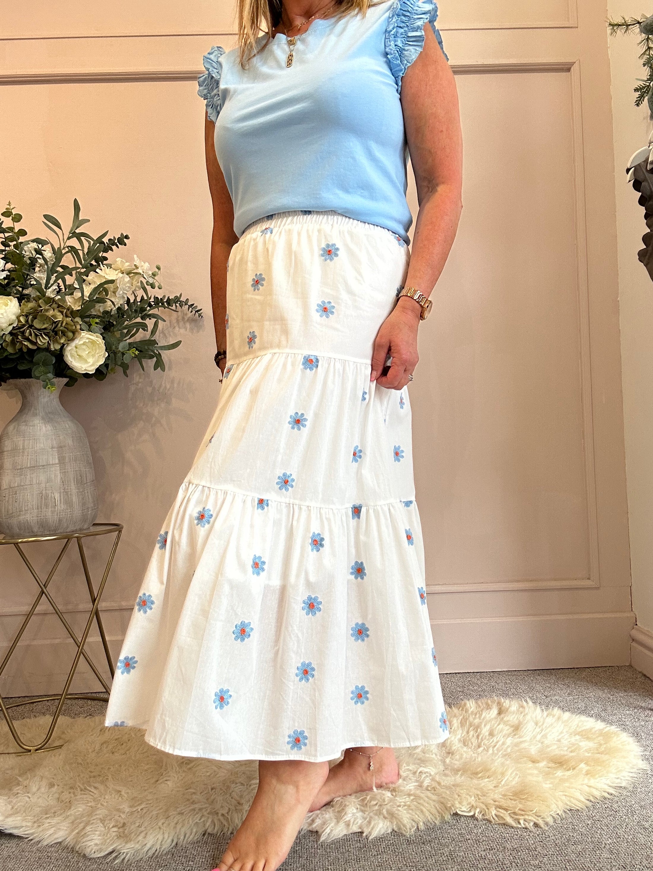 Daisy Gypsy Skirt - White/Blue One Size