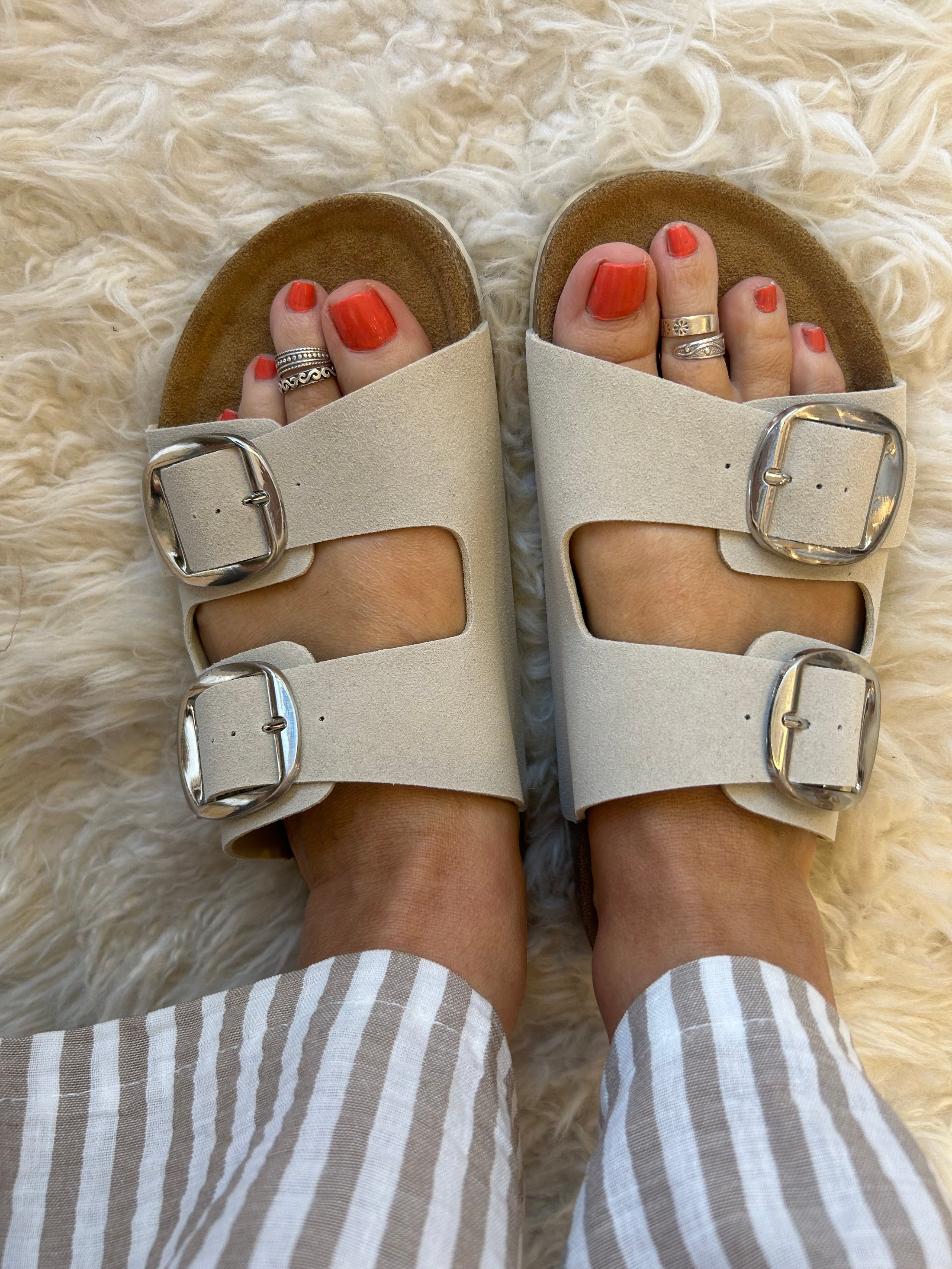 Violet Two Buckle Mule Sandal - Cream