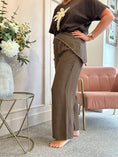 Load image into Gallery viewer, Scarf Tie Wide Pant - Brown
