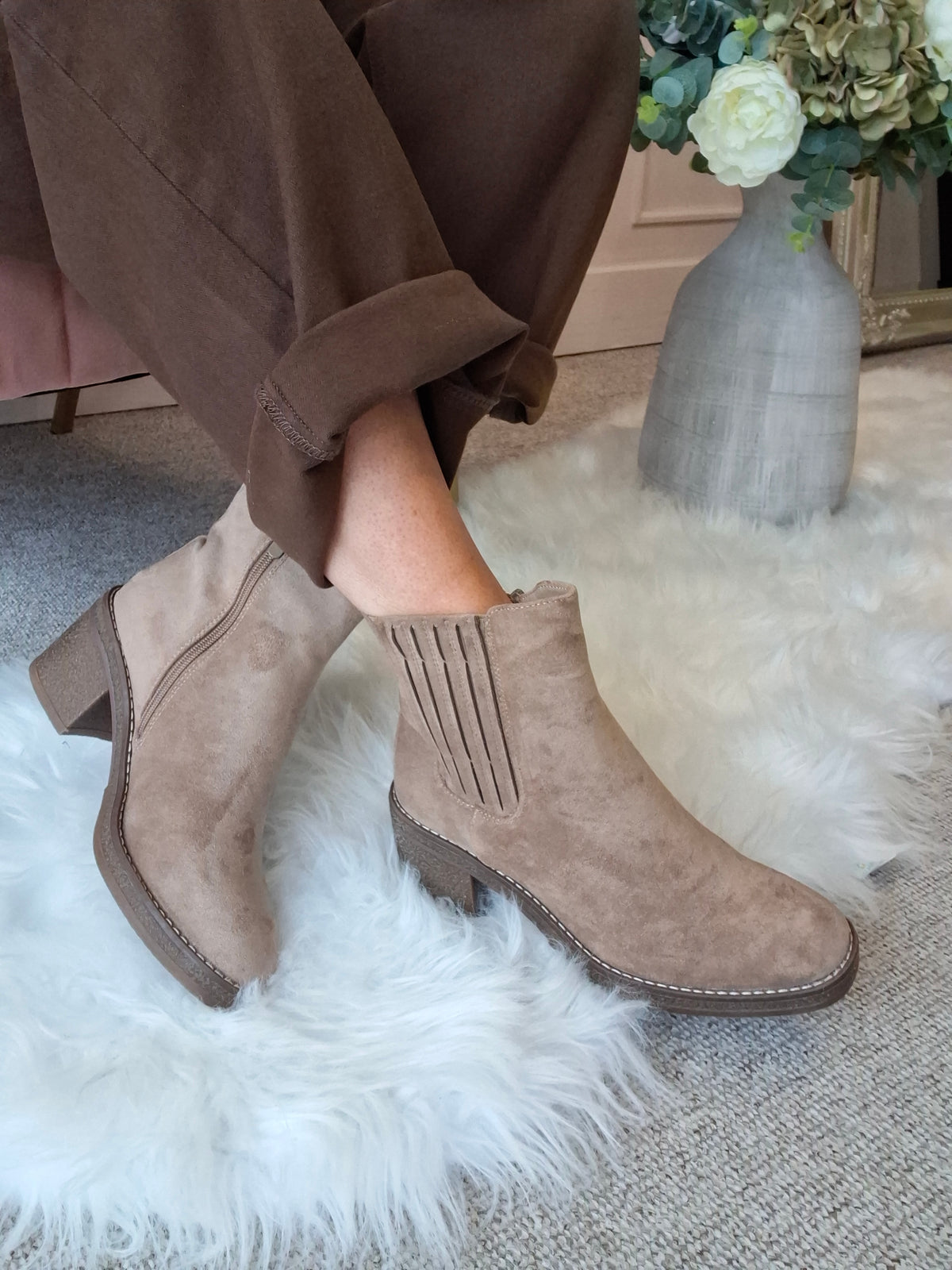 Chunky Heel Boot - Taupe