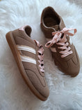 Load image into Gallery viewer, Pink Laced Trainer - Beige/Pink
