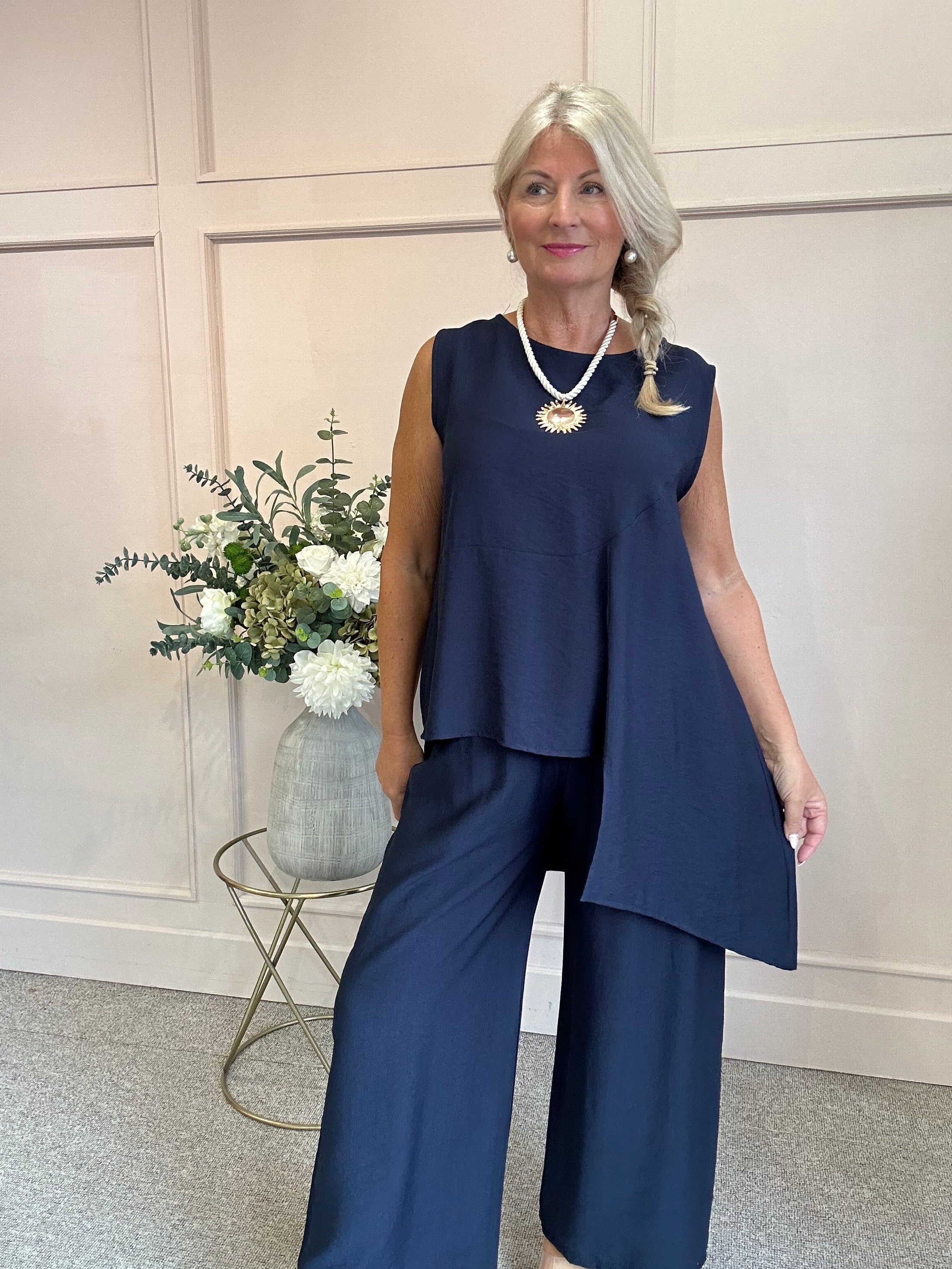Sleeveless asymmetrical Top & Pants Set - Navy One Size