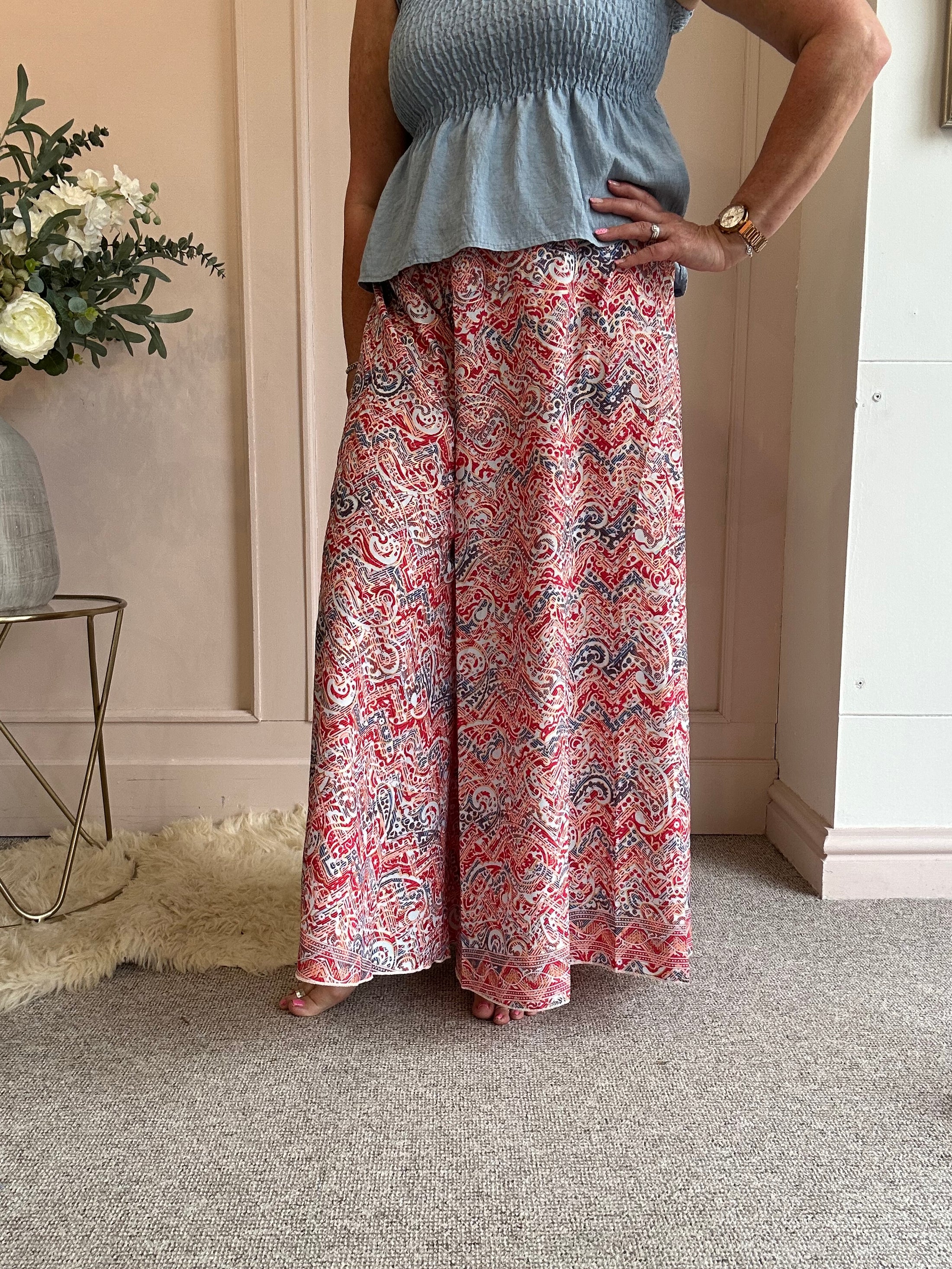 Paisley & Fleck Of Gold Wide Pant - Red