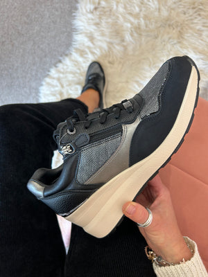 Dallas Trainer - Black