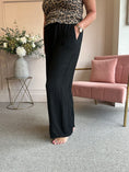 Load image into Gallery viewer, Relaxed Wide Pant - Black
