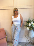 Load image into Gallery viewer, Flowers In The Pocket Striped Pant - Blue/White - Wardrobe By Simone
