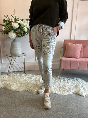 Autumnal Blossom Magic Pant - Cream/Beige - Wardrobe By Simone
