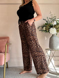 Load image into Gallery viewer, Belted Leopard Wide Pant - Brown/Black
