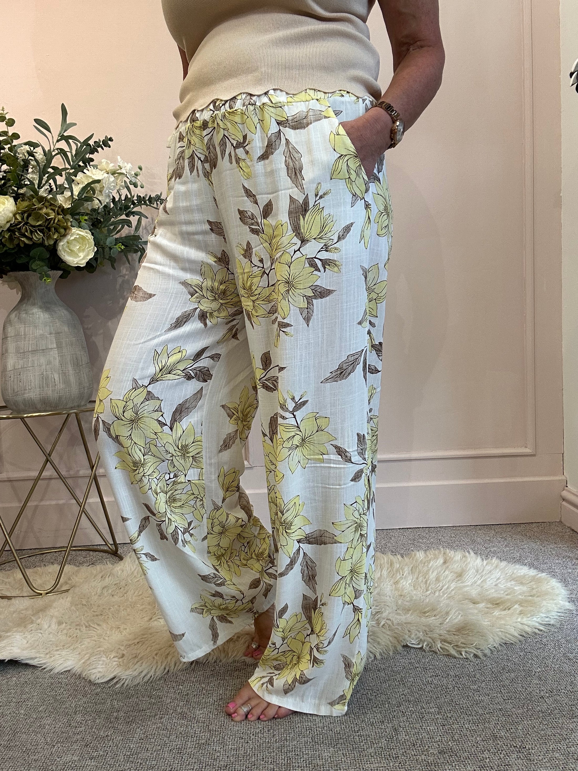Summer Floral Trouser - Cream/Yellow