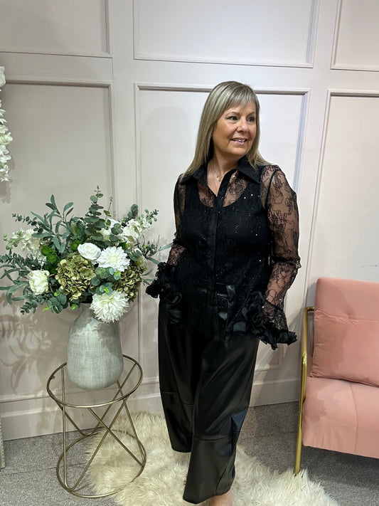 Pure Romance Rose Frill Blouse - Black