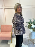 Load image into Gallery viewer, Jacket - Leopard - Wardrobe By Simone
