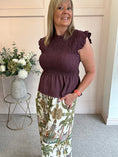 Load image into Gallery viewer, Cute Peplum Top  - Damson
