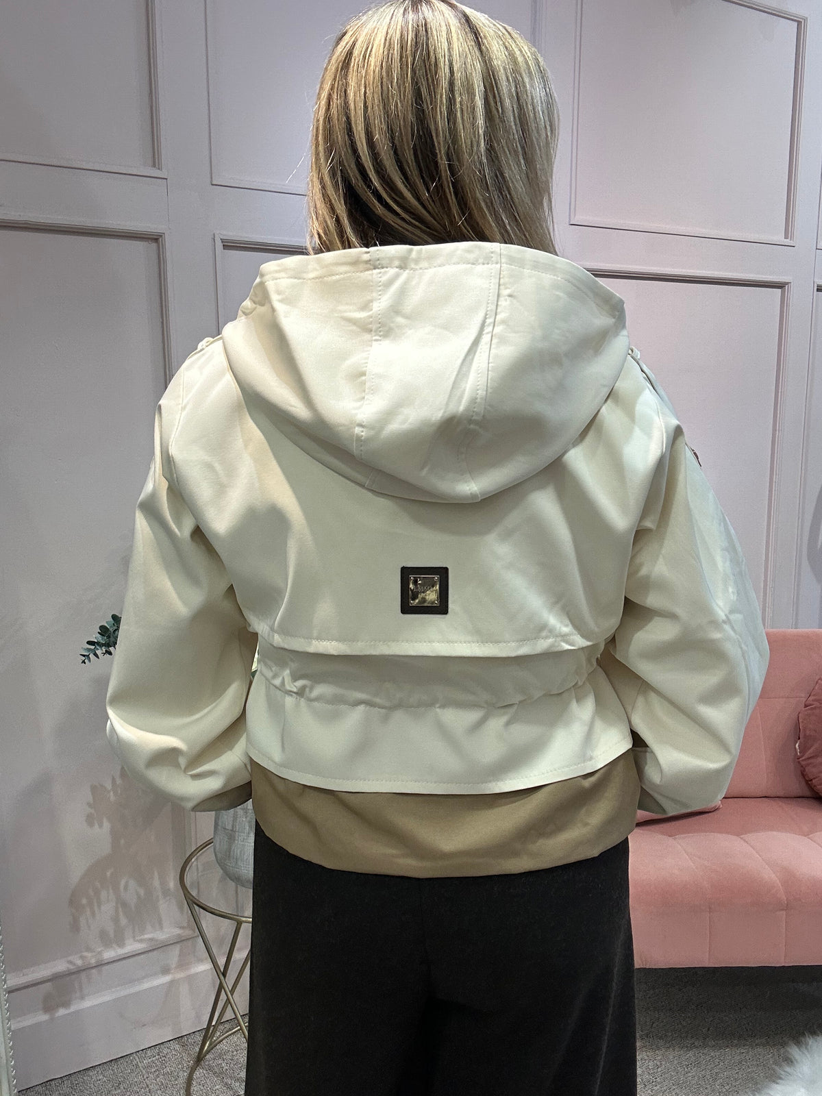 Short Hooded Jacket - Cream