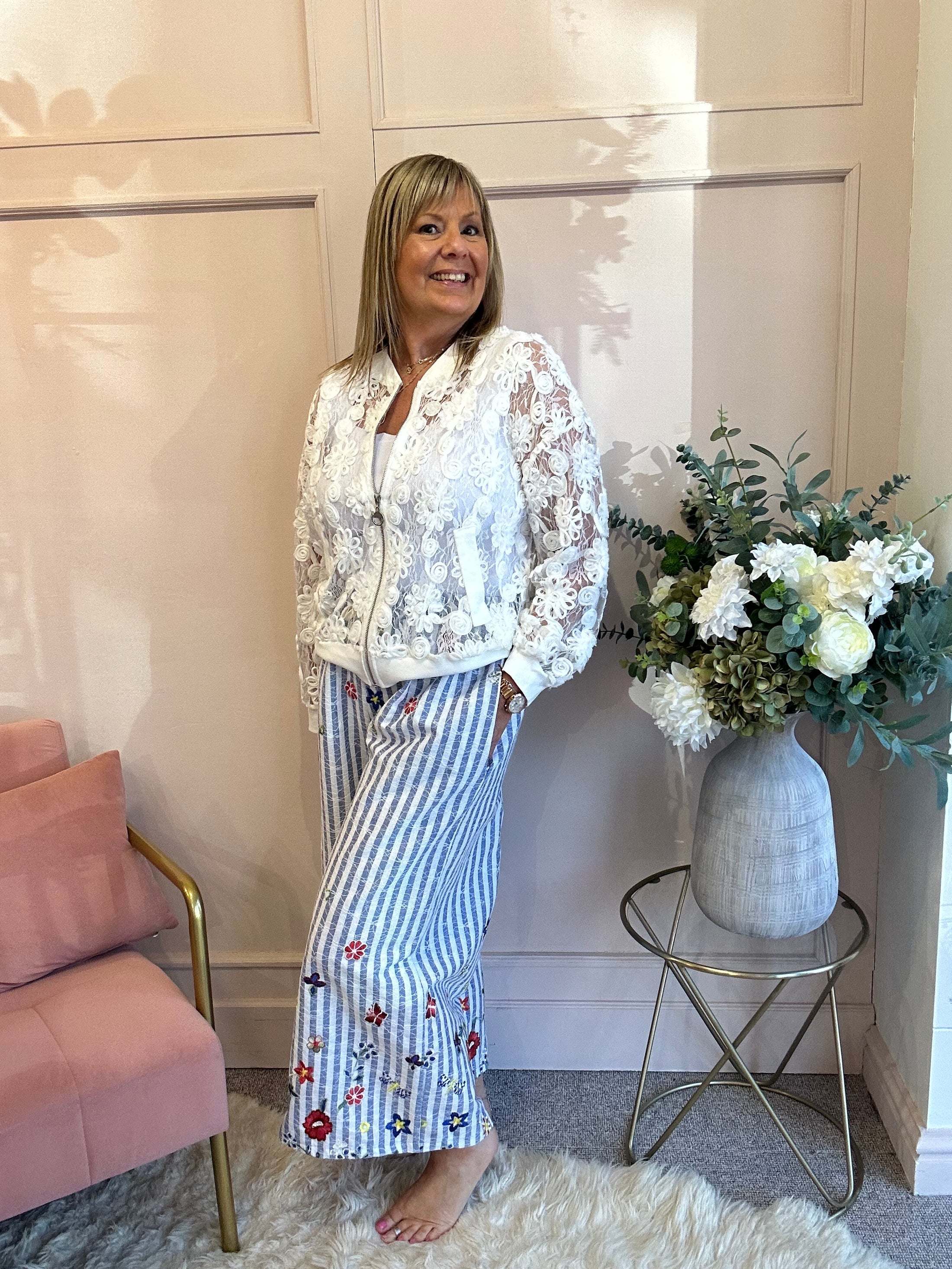 Floral Ribbon Zipped Top - White - Wardrobe By Simone