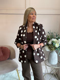 Load image into Gallery viewer, Spot & Ruched Sleeve Blazer - Brown/Cream
