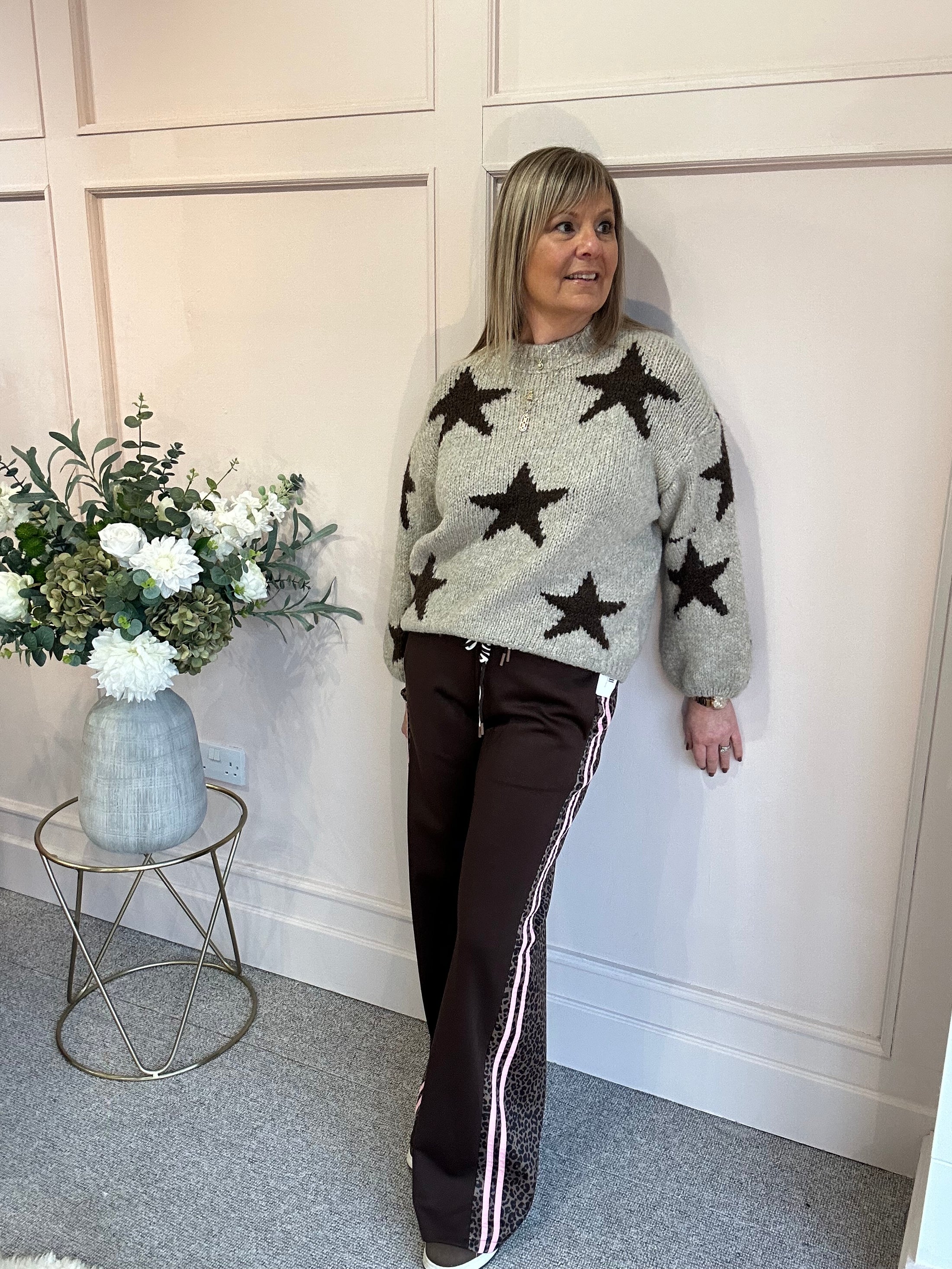 Star Jumper - Beige/Brown