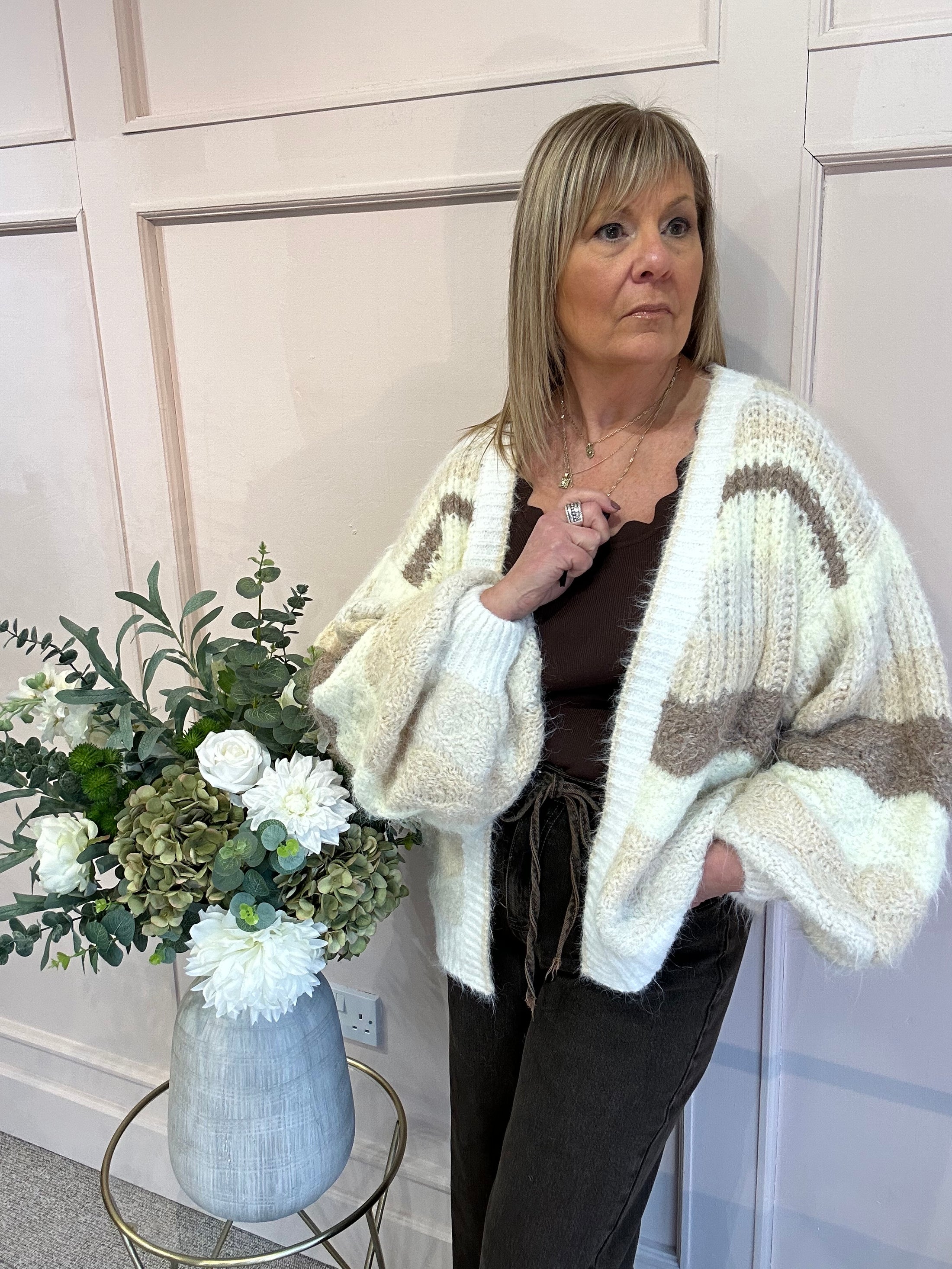 Cardigan - Beige/Cream