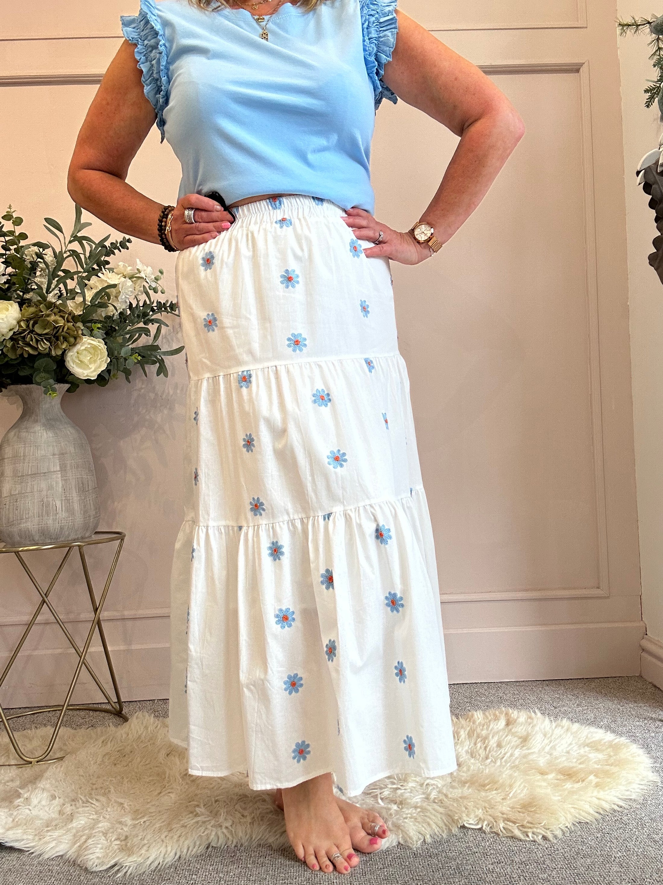 Daisy Gypsy Skirt - White/Blue One Size
