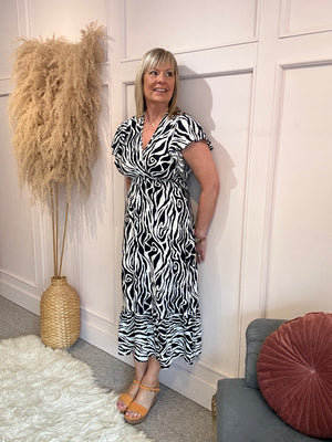 Summer Zebra Maxi Dress - Navy/Cream