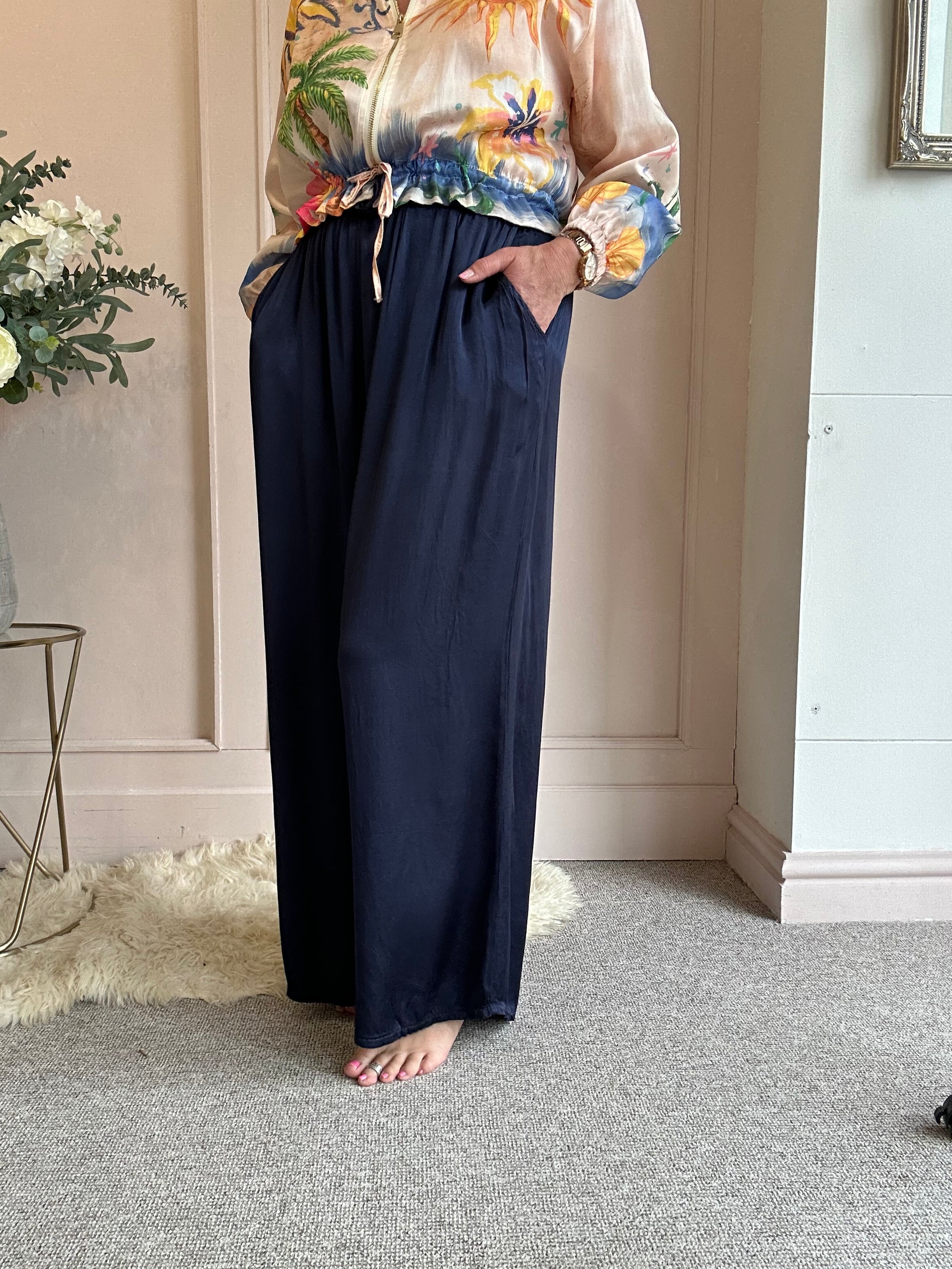 Satin Feel Wide Pant - Rich Navy