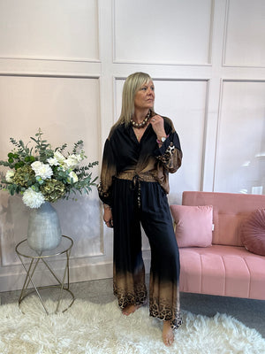 Silky Feel Shirt - Black/Leopard - Wardrobe By Simone