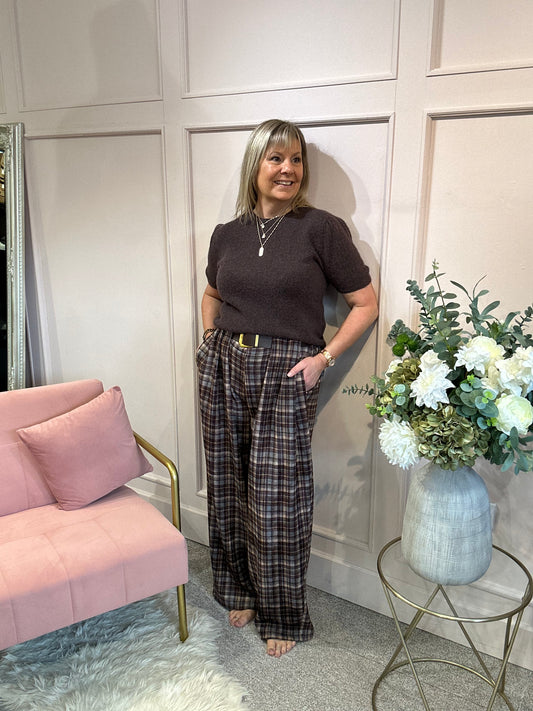 Cute Cosy Jumper - Brown