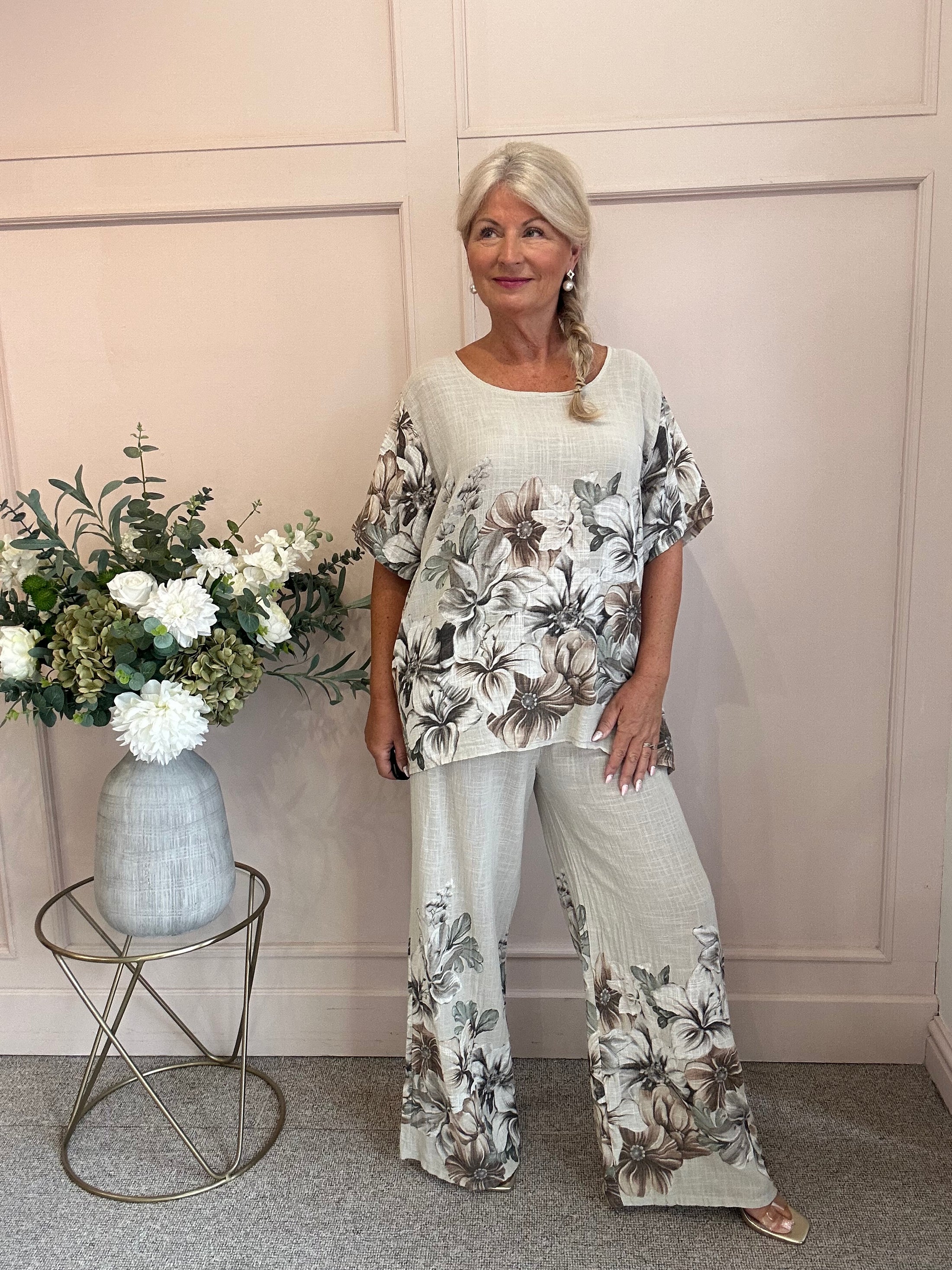 Flower Print Pants - Stone/Brown One Size