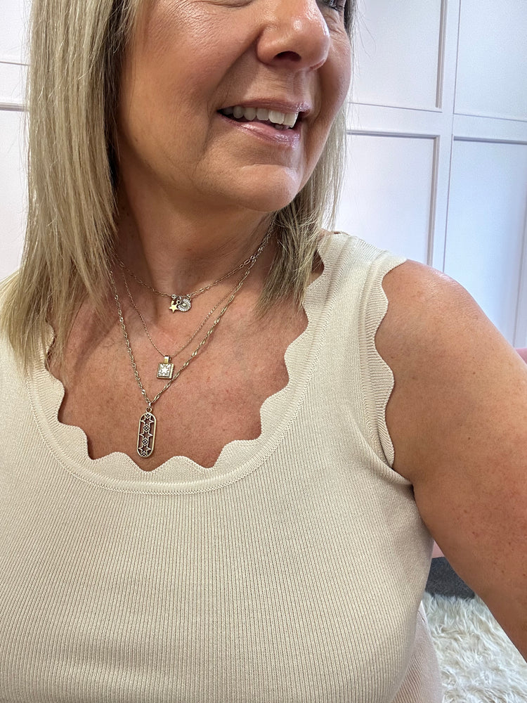 Scalloped Edged Vest Top - Cream