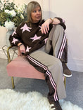 Load image into Gallery viewer, Quirky Side Striped Lounge Pant - Mocha/Pink
