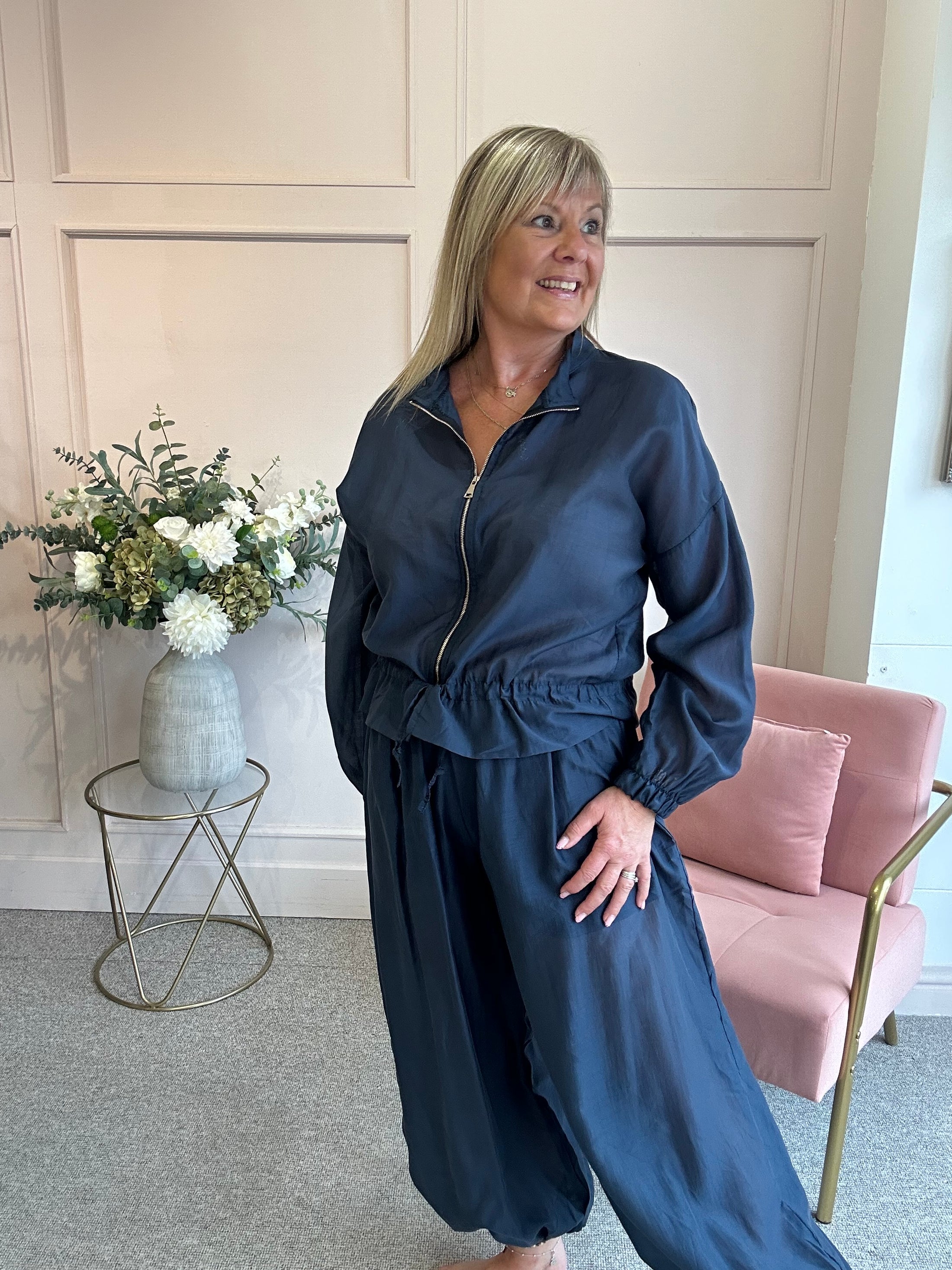 Lightweight Zip Jacket - Navy