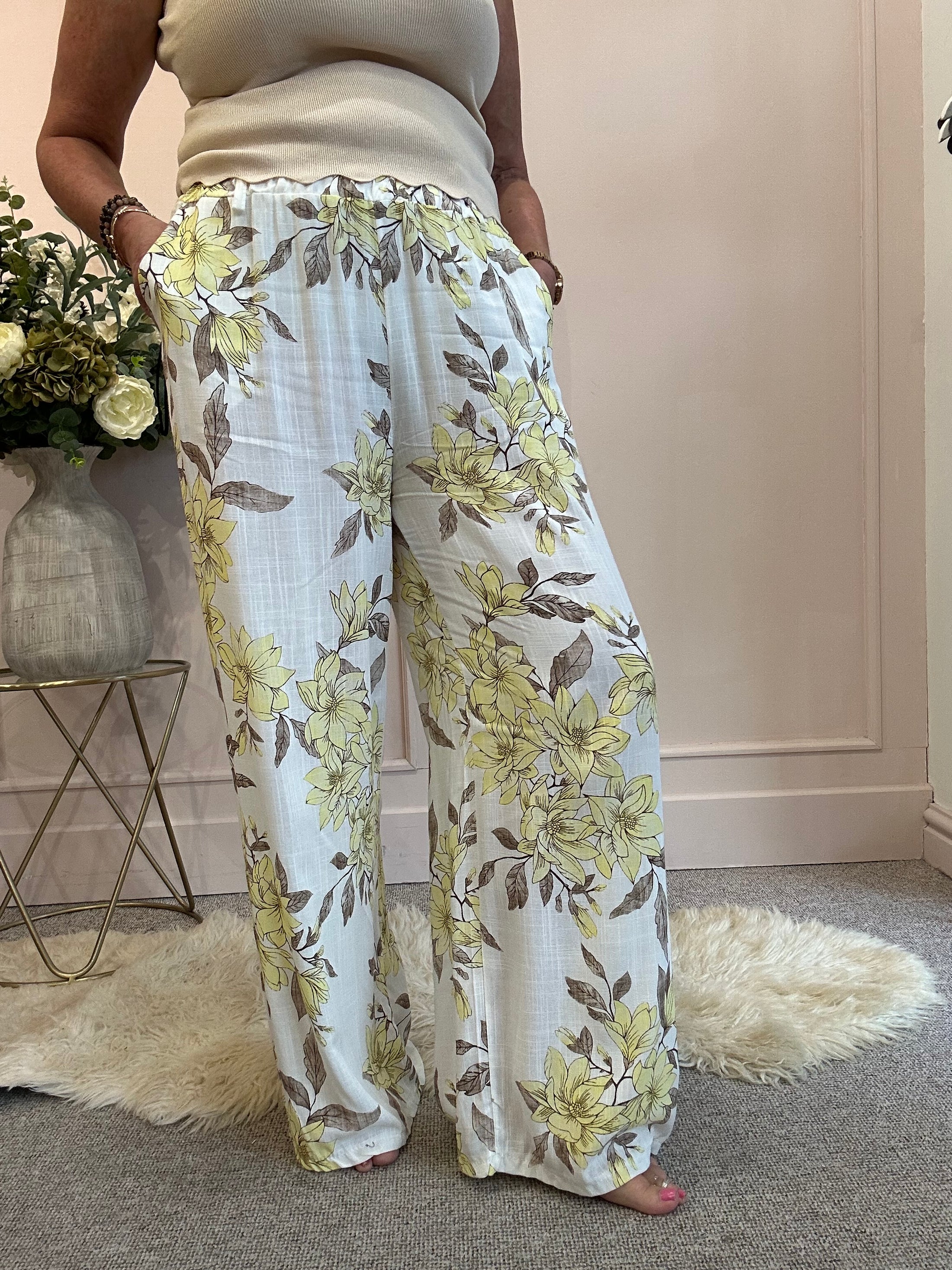 Summer Floral Trouser - Cream/Yellow