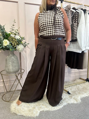 Wide Leg Pin tuck Front Trouser - Brown