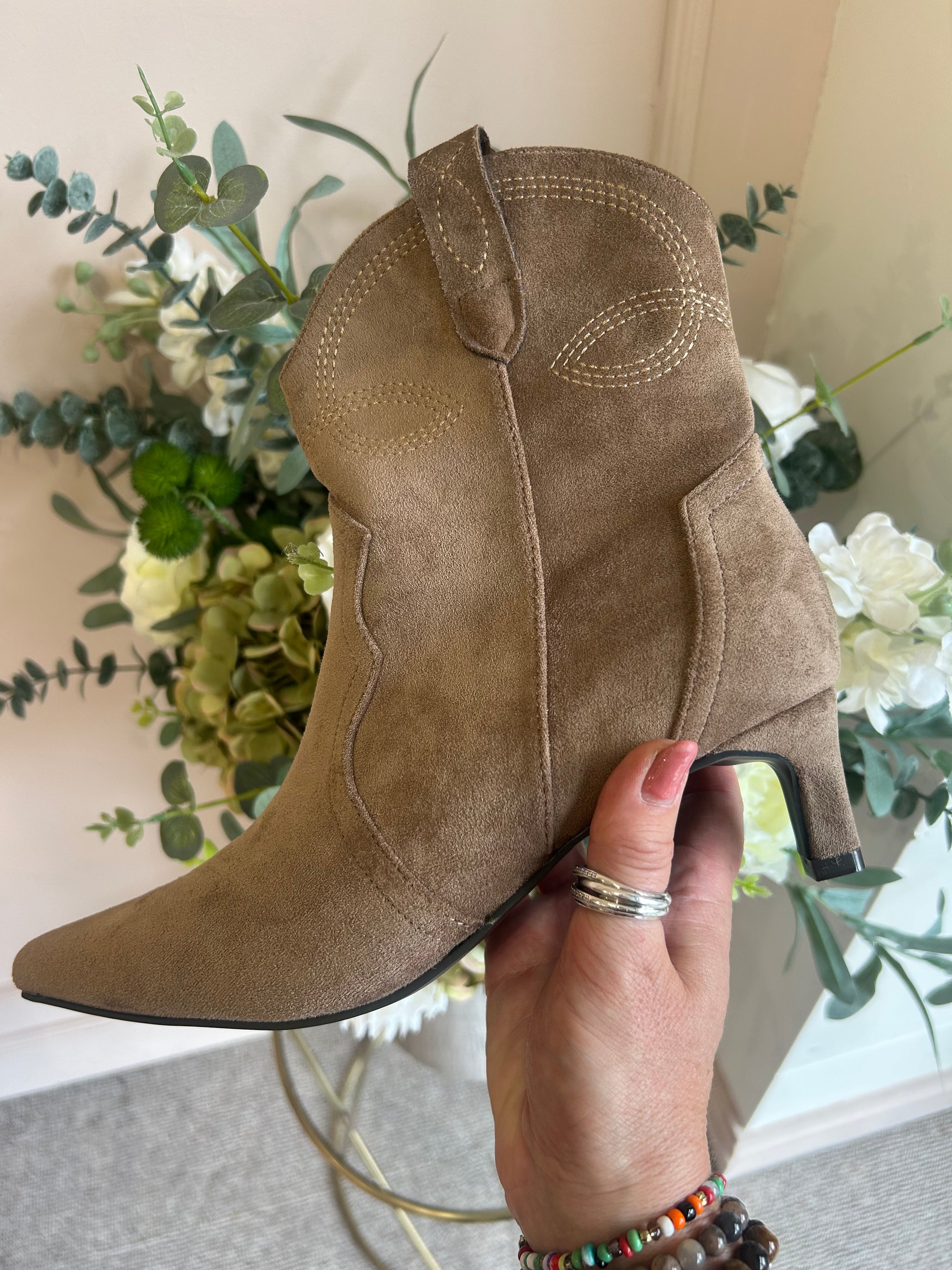 Kitten Heel Ankle Boot -Beige - Wardrobe By Simone