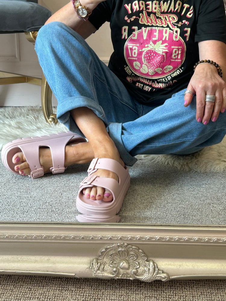Sophia Buckle Sliders - Pink