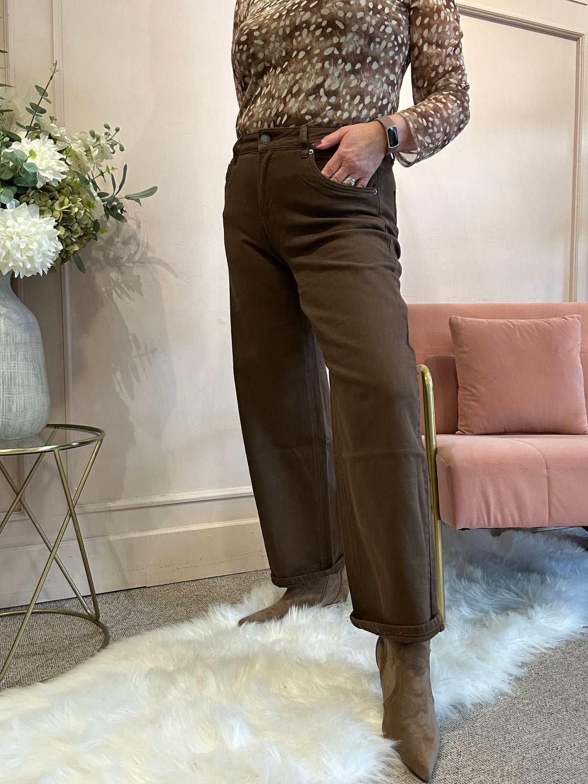 Love A Barrel Jeans - Brown