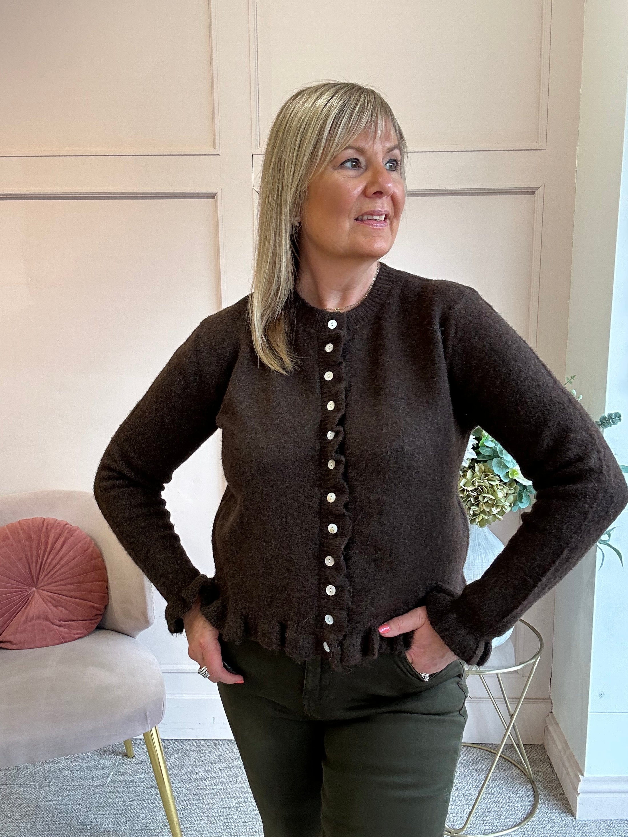 Frill Edge Cardigan - Brown