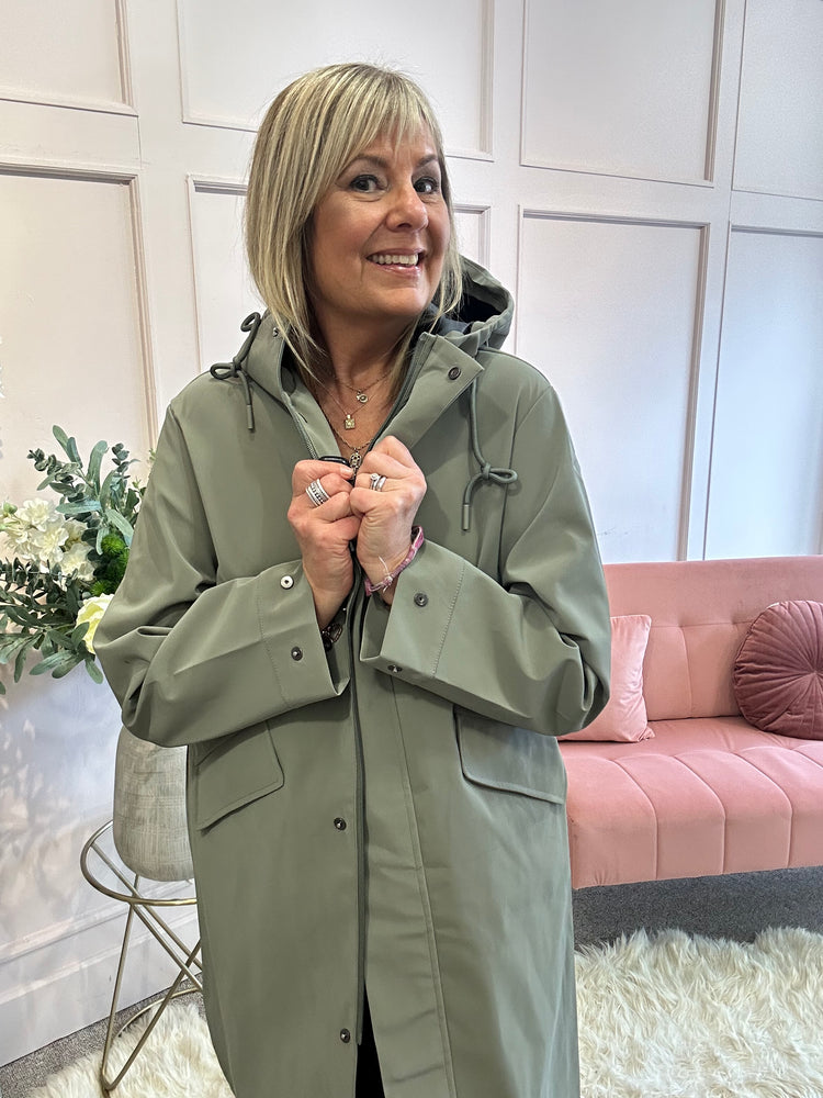Shower Rain Mac - Sage Green