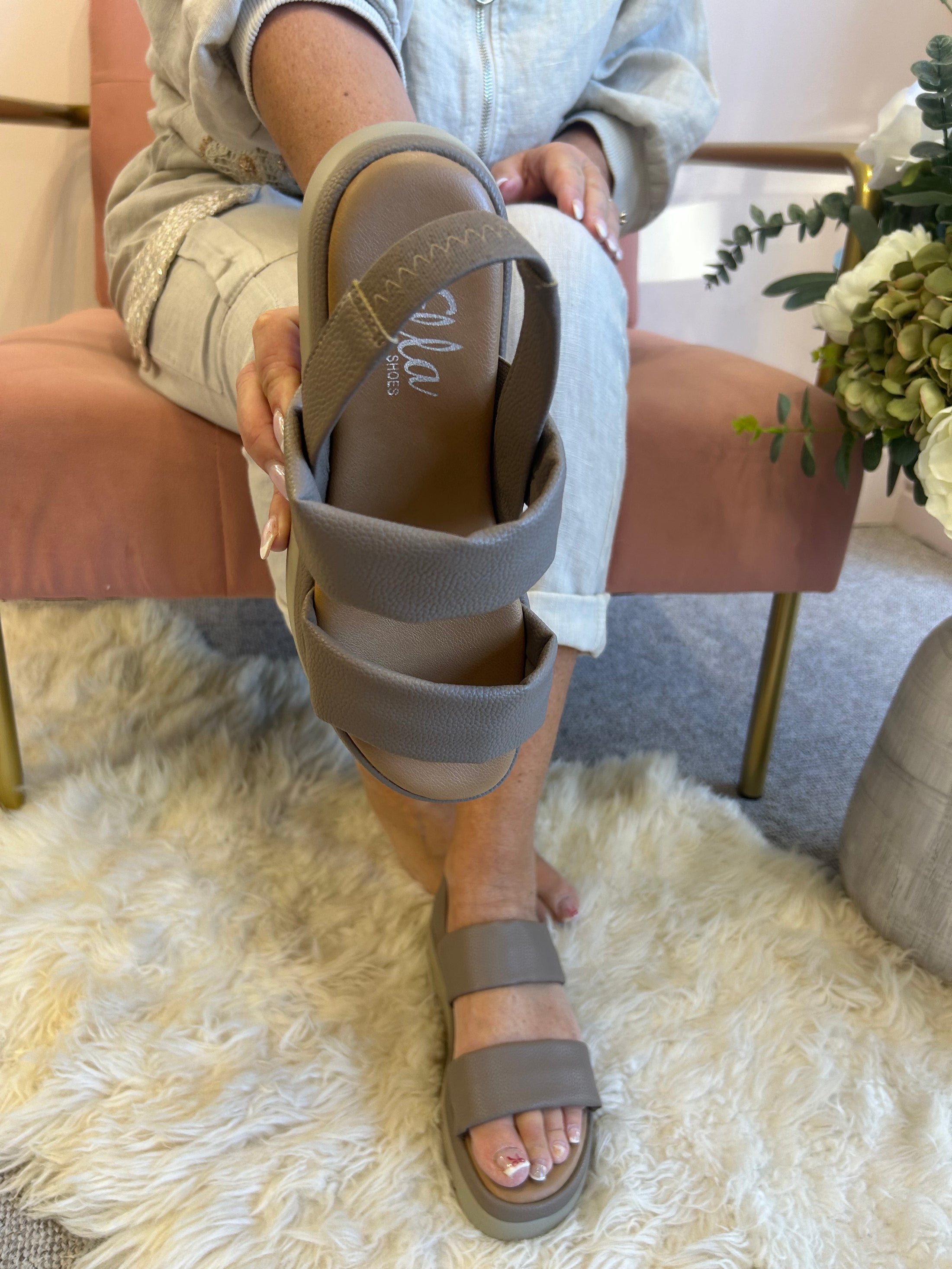 Sadie Textured Soft Sandal - Taupe