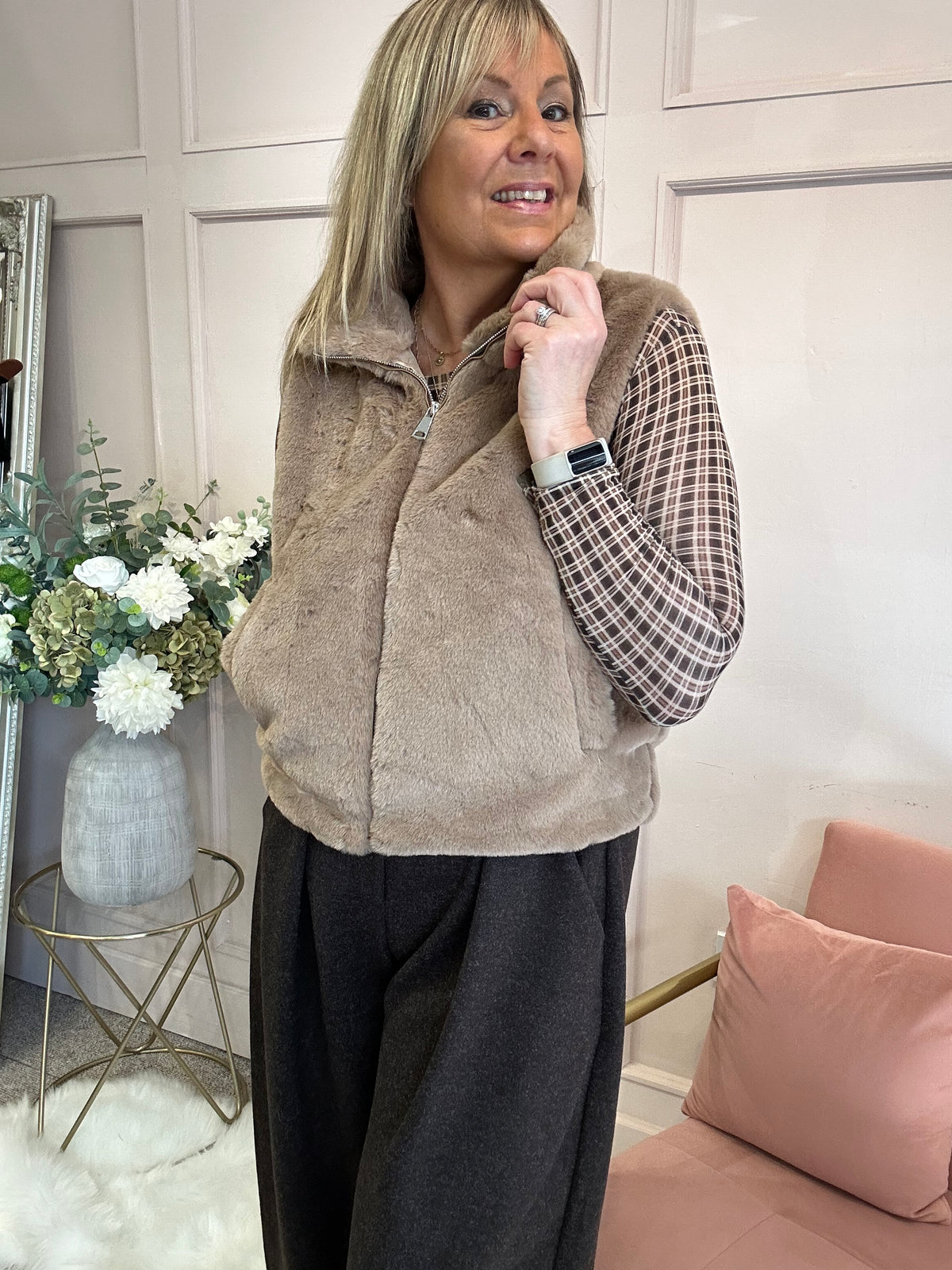 Cosy Fluffy Gilet  - Soft Caramel