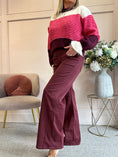 Load image into Gallery viewer, Jegging Wide Jeans - Burgundy
