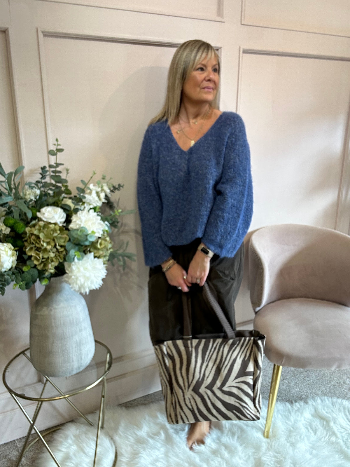 V Neck Knit Jumper - Blue