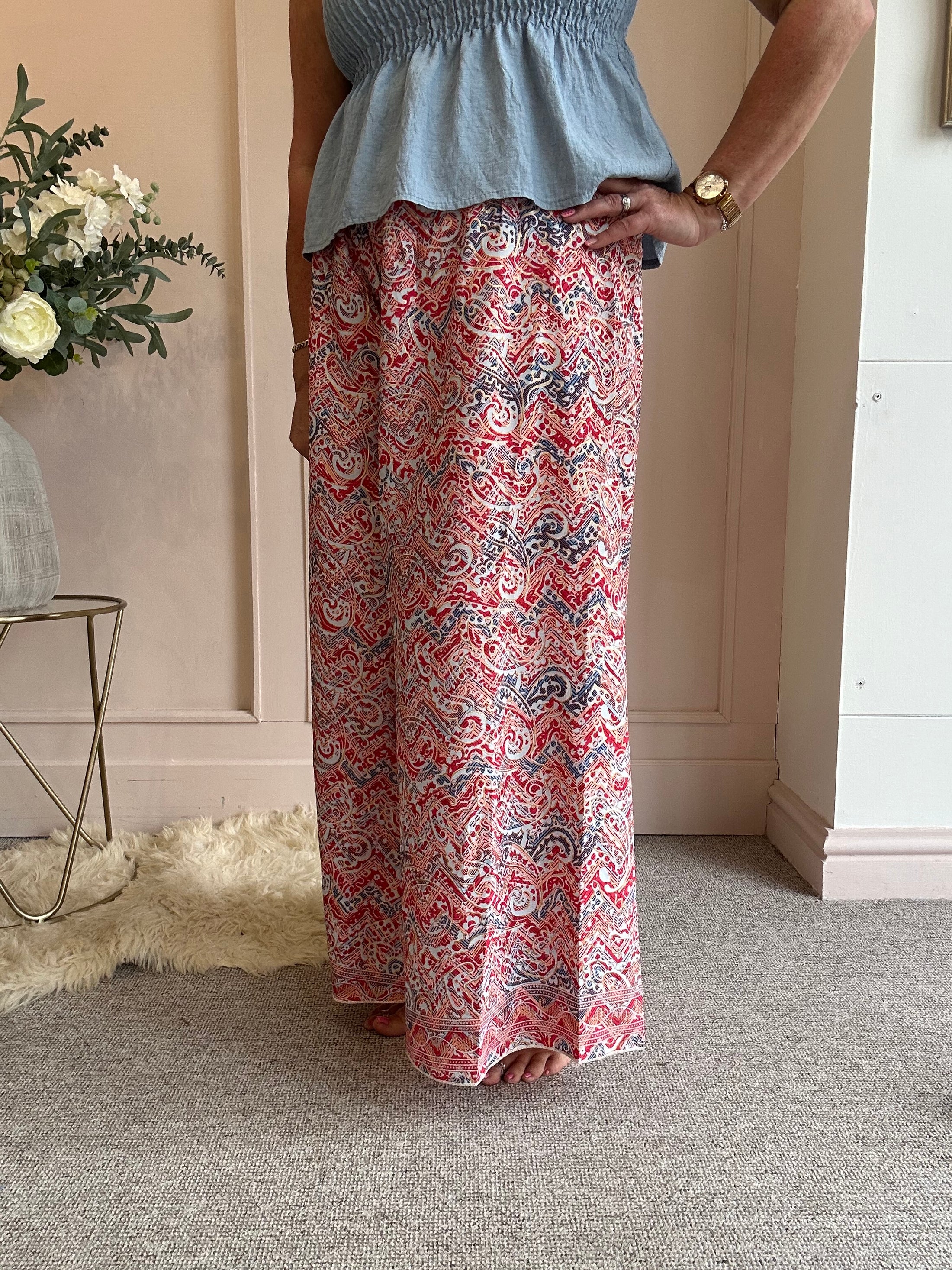 Paisley & Fleck Of Gold Wide Pant - Red
