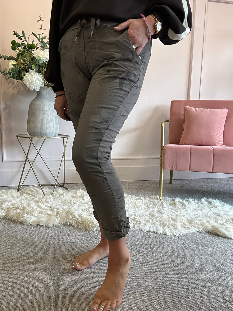 Autumnal Floral Magic Pant - Brown/Plum - Wardrobe By Simone