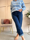 Load image into Gallery viewer, Barrel Leg Jeans - Blue
