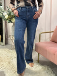 Load image into Gallery viewer, Super Cool Wide Jean - Blue
