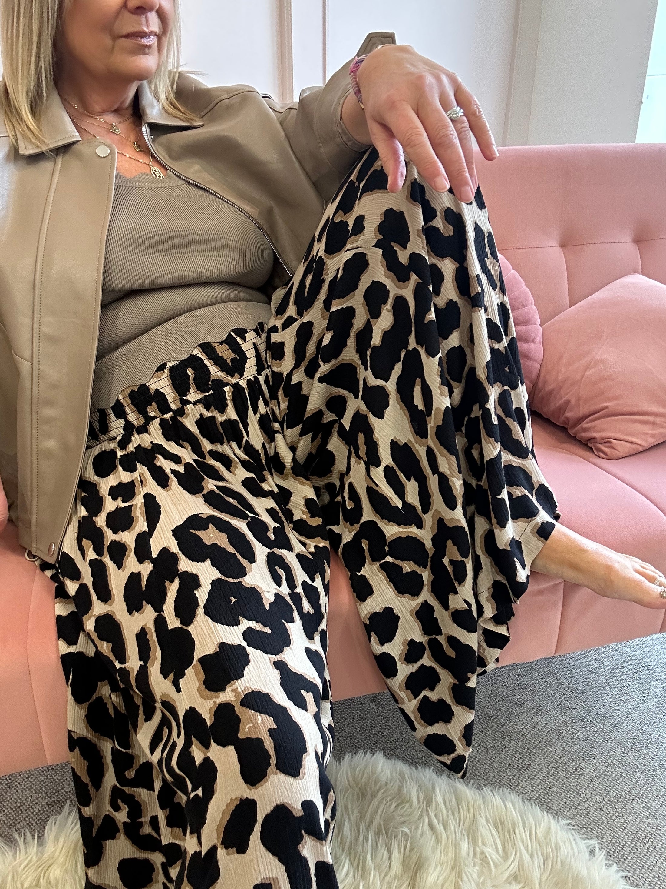 Wide-Leg Leopard Pant - Leopard