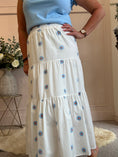 Load image into Gallery viewer, Daisy Gypsy Skirt - White/Blue One Size
