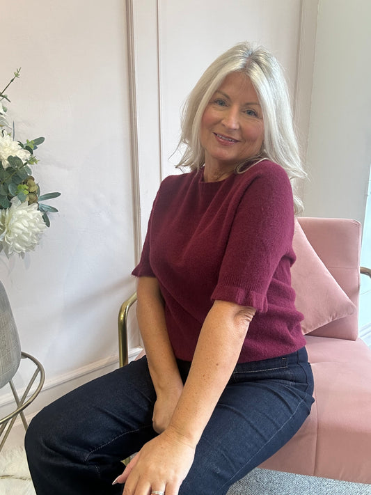 Fluted Edge Short Sleeve Jumper - Burgundy