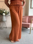 Load image into Gallery viewer, Relaxed Wide Pant - Rust
